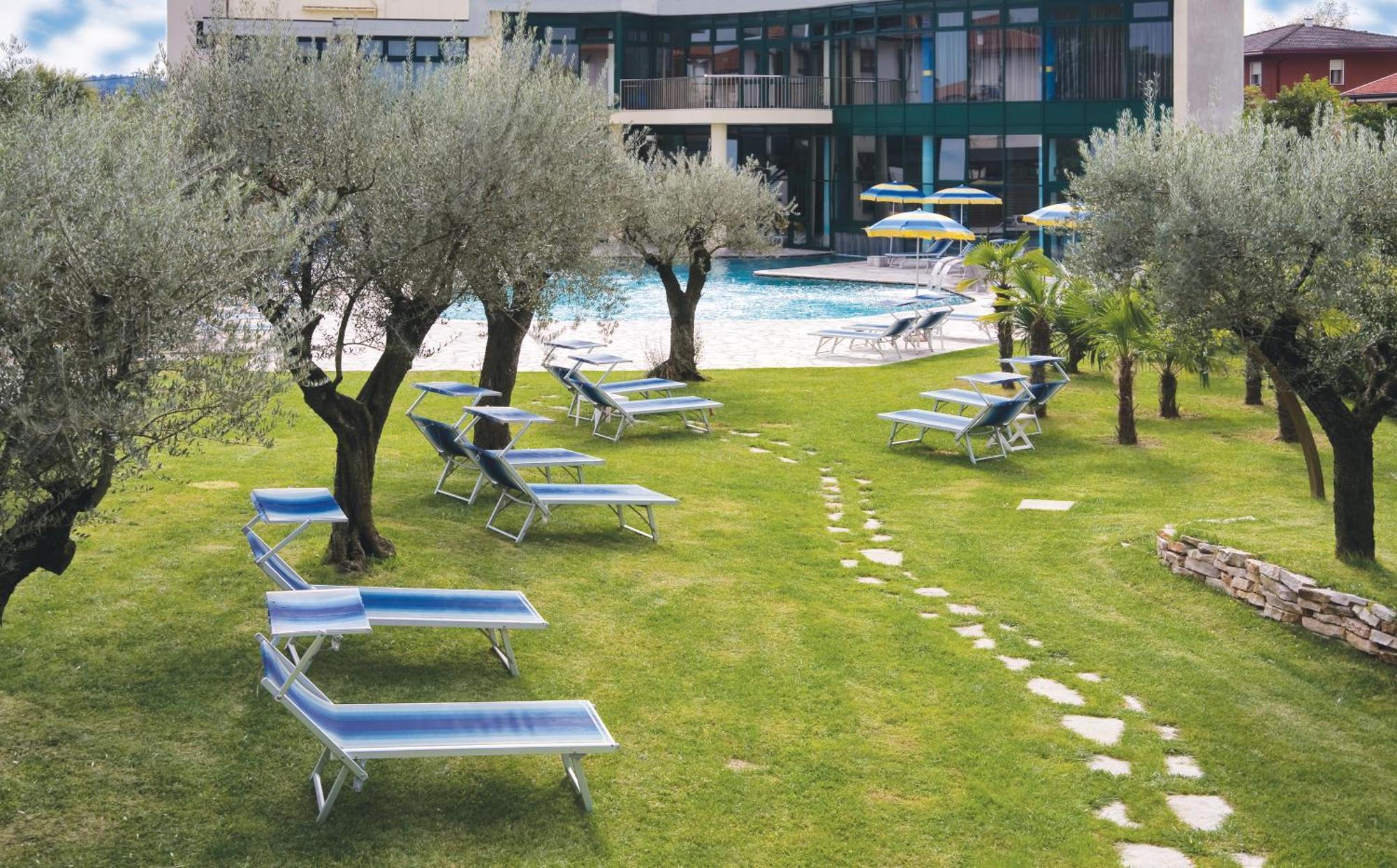 Atlantic Terme Natural Spa & Hotel Abano Terme Exterior foto